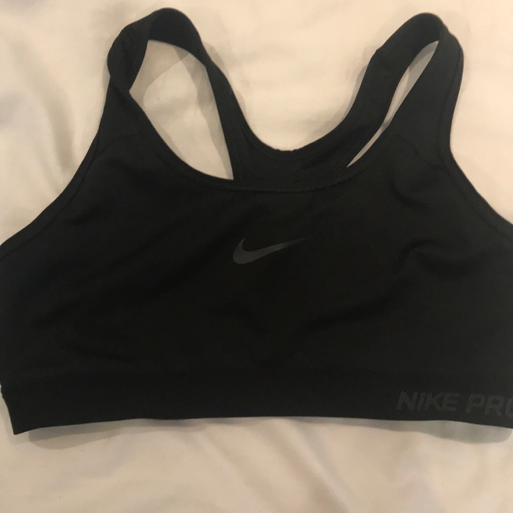 Nike Pro sports bra